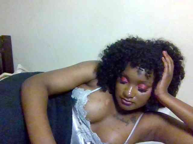 SweetKimmie webcam