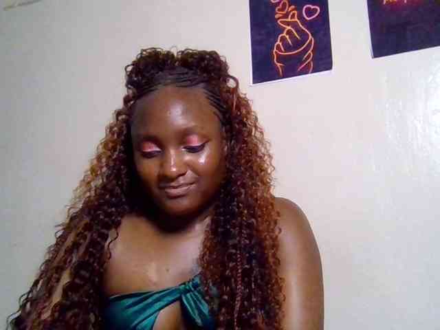 SweetKimmie webcam