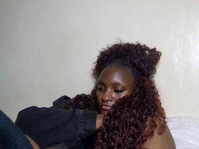 SweetKimmie webcam