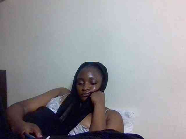 SweetKimmie webcam
