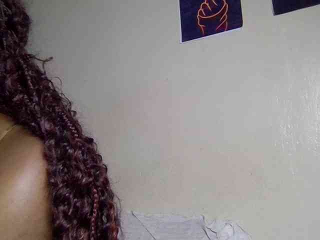 SweetKimmie webcam