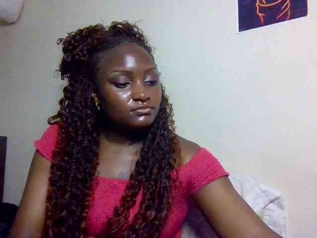 SweetKimmie webcam