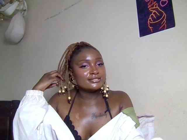 SweetKimmie webcam