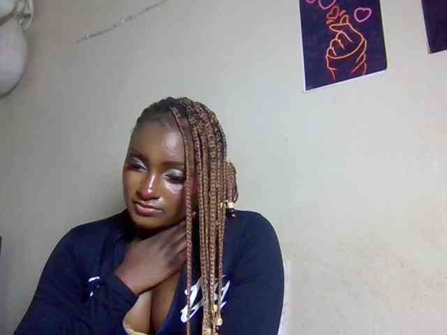 SweetKimmie webcam