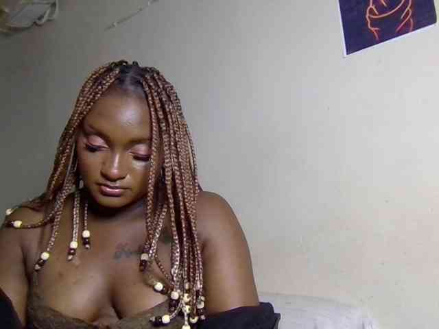 SweetKimmie webcam