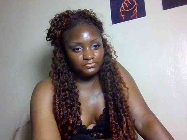 SweetKimmie webcam
