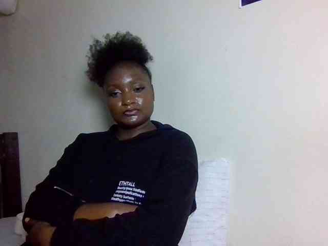 SweetKimmie webcam