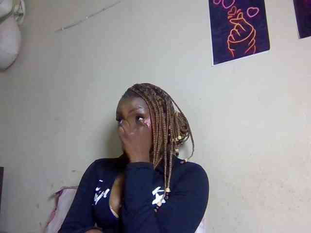 SweetKimmie webcam