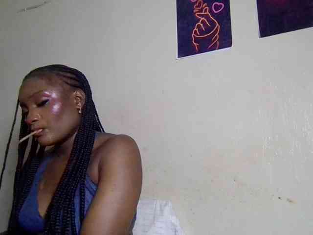 SweetKimmie webcam