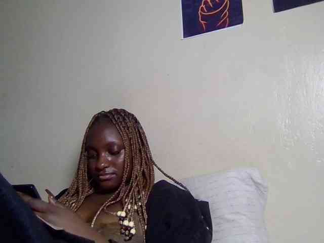 SweetKimmie webcam