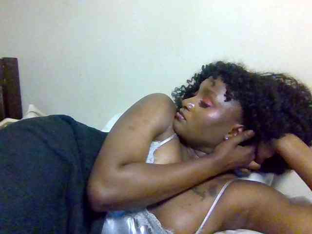 SweetKimmie webcam