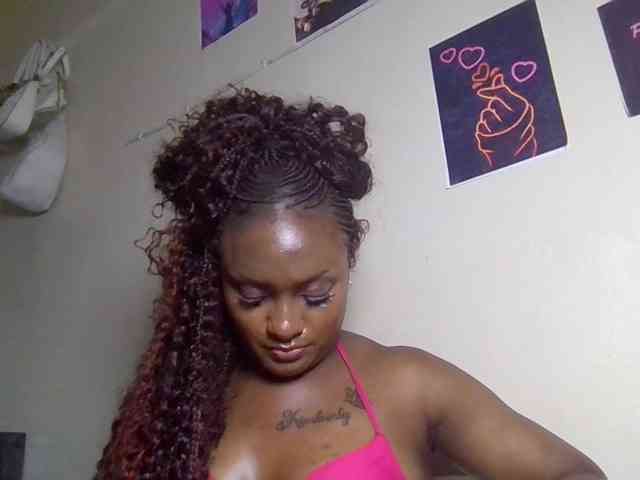 SweetKimmie webcam