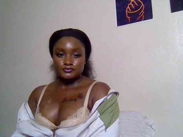 SweetKimmie webcam