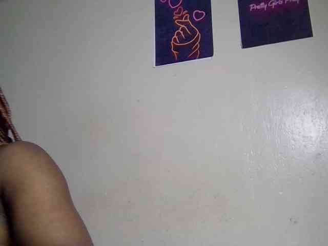 SweetKimmie webcam