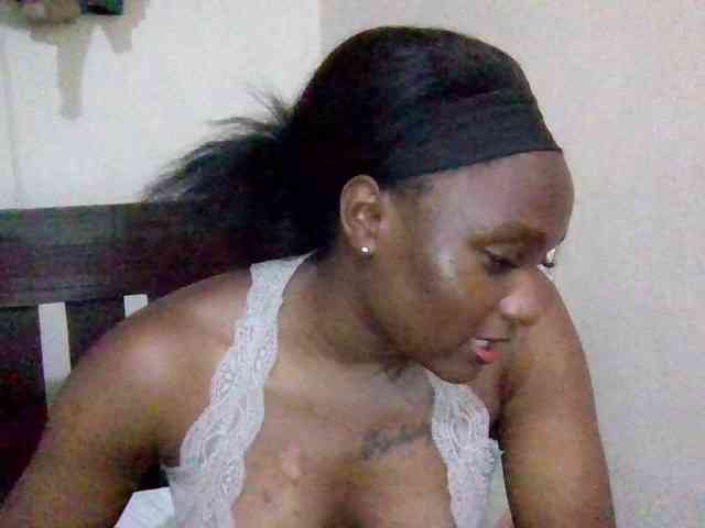 SweetKimmie webcam