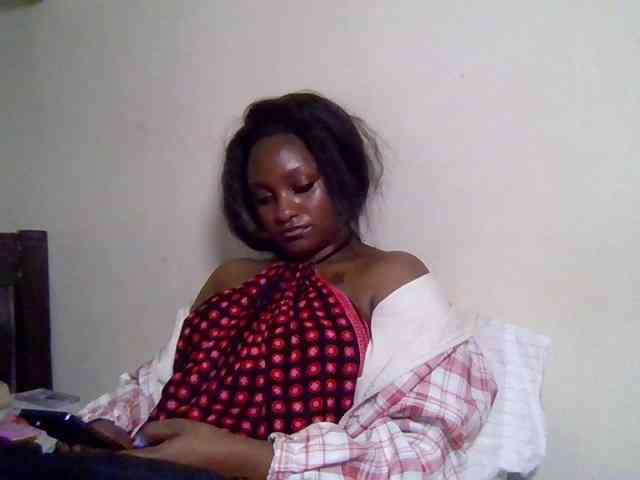 SweetKimmie webcam