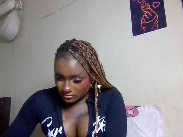 SweetKimmie webcam