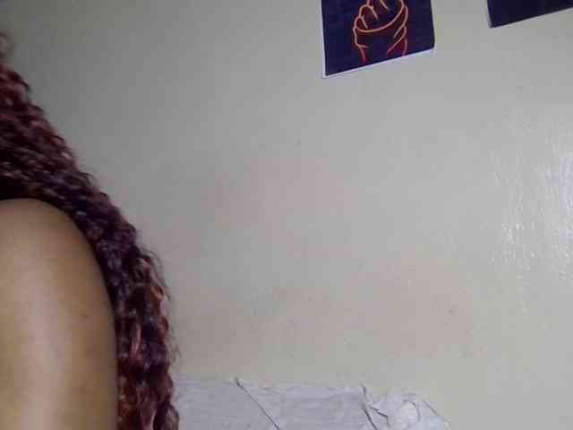 SweetKimmie webcam