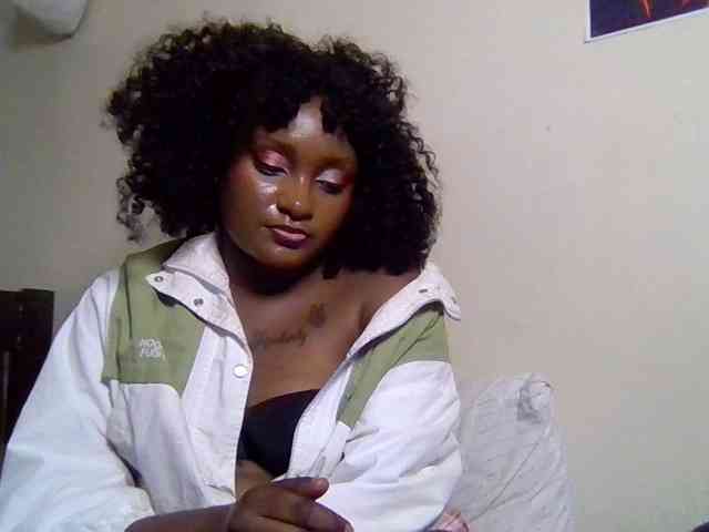 SweetKimmie webcam