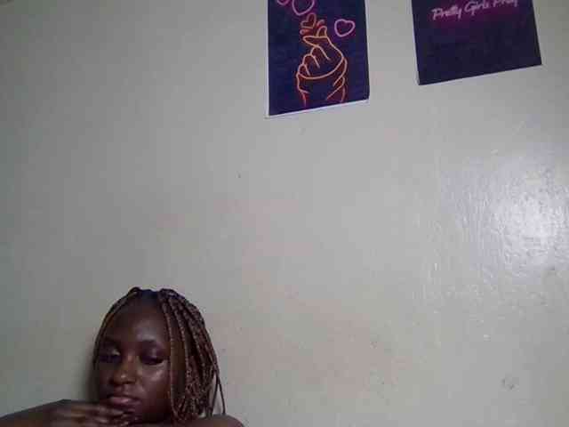 SweetKimmie webcam
