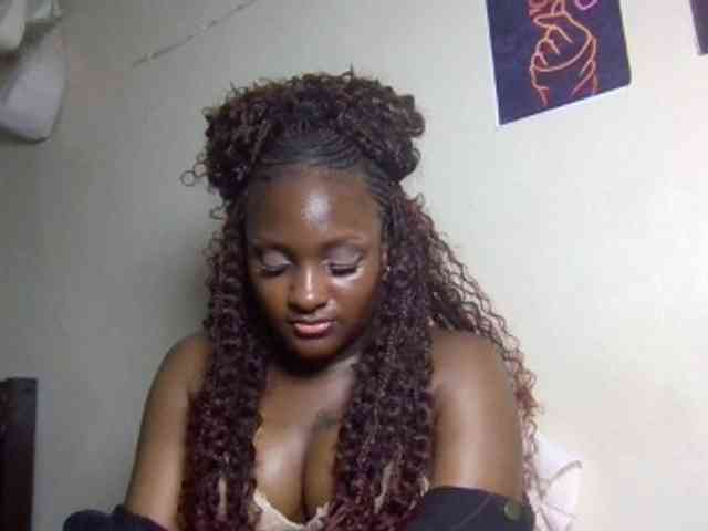 SweetKimmie webcam