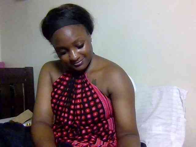 SweetKimmie webcam