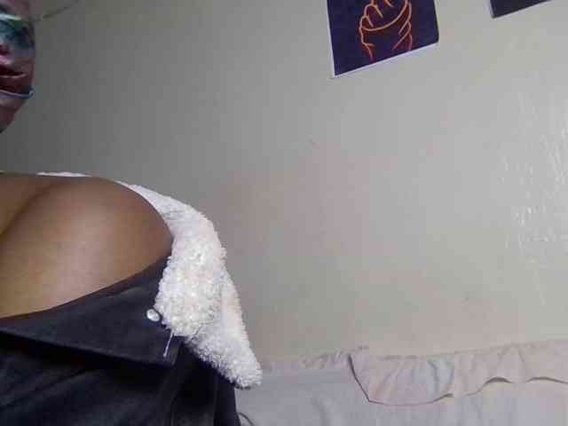 SweetKimmie webcam
