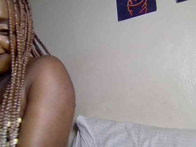 SweetKimmie webcam