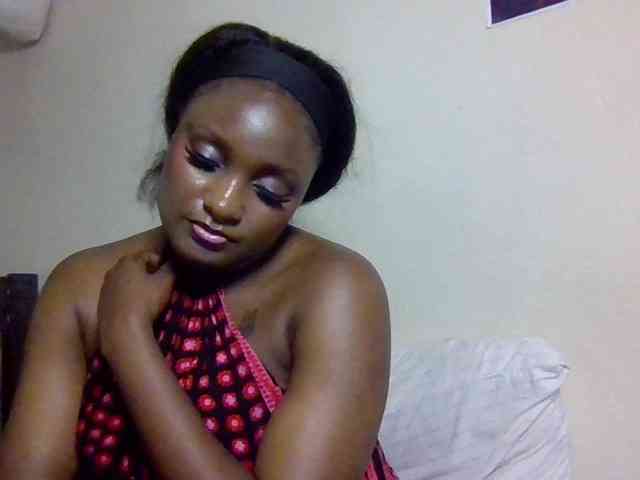 SweetKimmie webcam