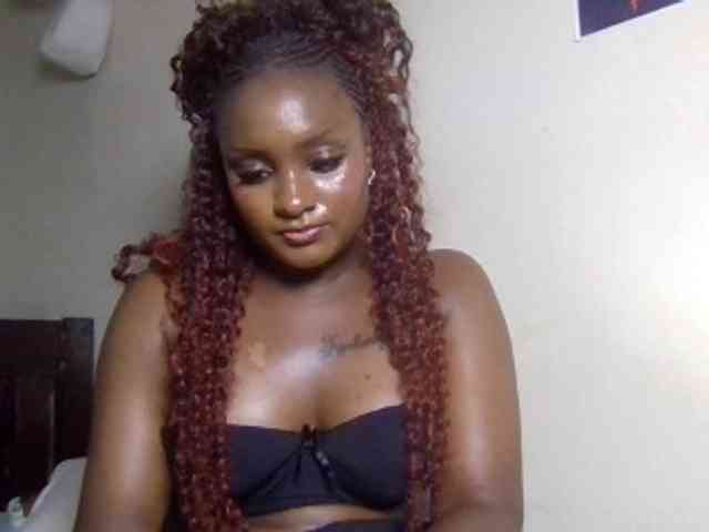SweetKimmie webcam