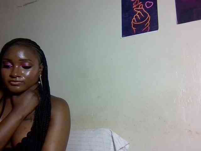 SweetKimmie webcam