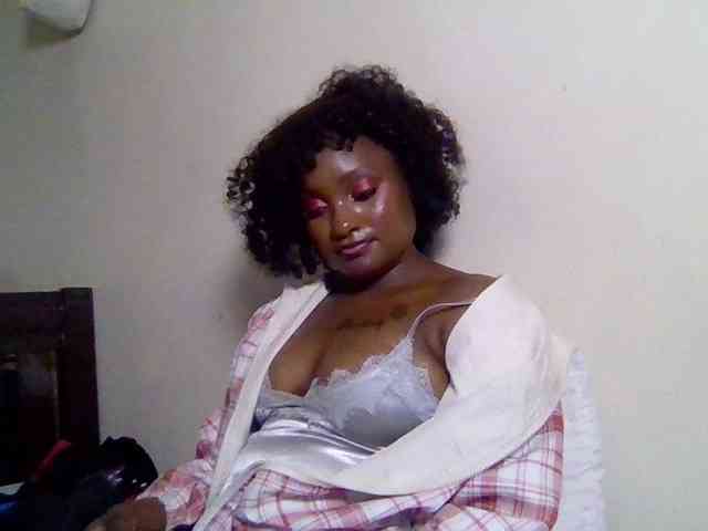 SweetKimmie webcam