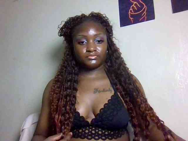 SweetKimmie webcam