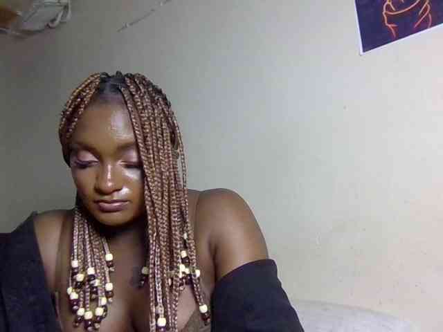 SweetKimmie webcam