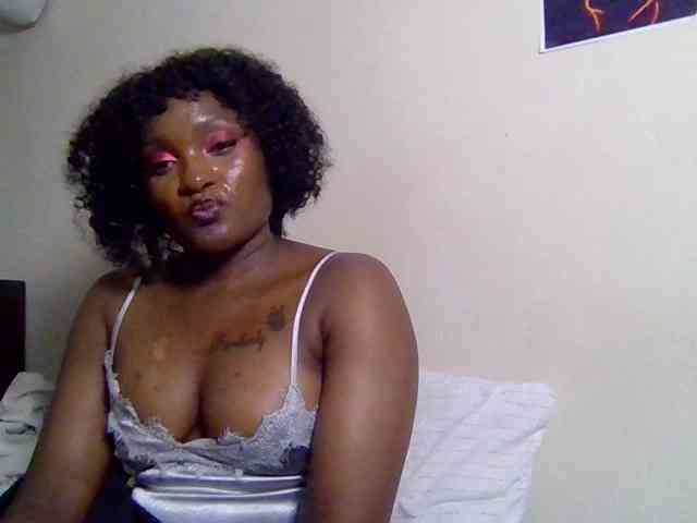 SweetKimmie webcam