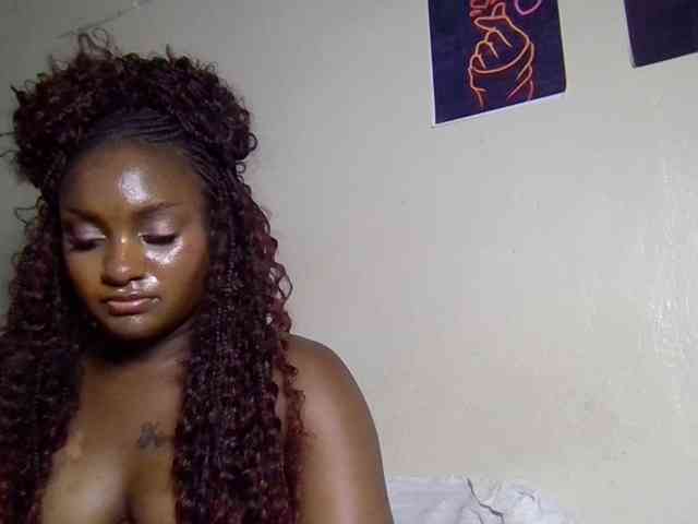 SweetKimmie webcam