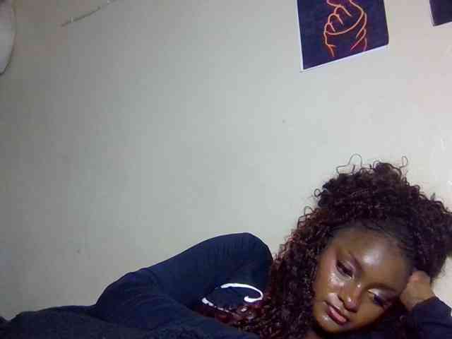 SweetKimmie webcam