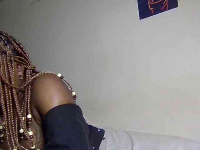 SweetKimmie webcam