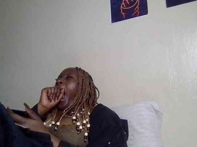 SweetKimmie webcam