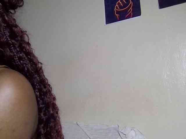 SweetKimmie webcam