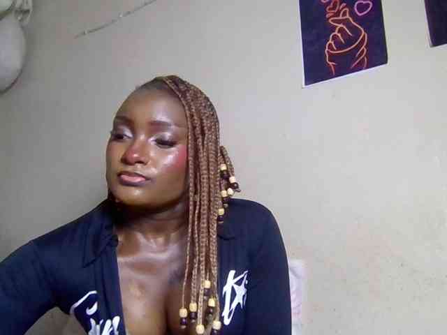 SweetKimmie webcam