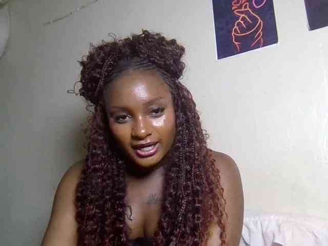 SweetKimmie webcam