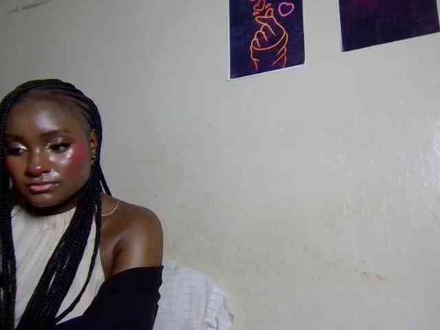SweetKimmie webcam