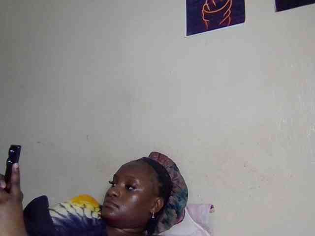 SweetKimmie webcam