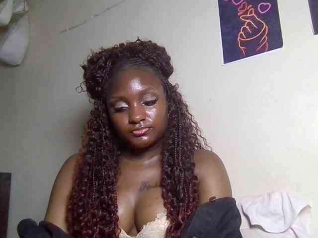 SweetKimmie webcam