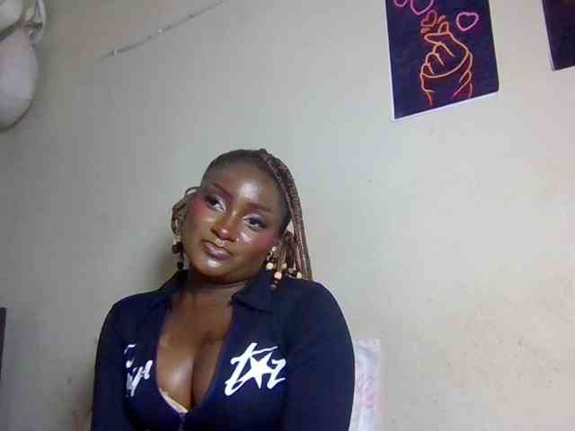 SweetKimmie webcam