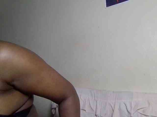 SweetKimmie webcam