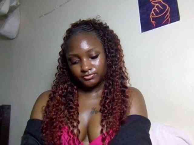 SweetKimmie webcam