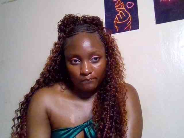SweetKimmie webcam