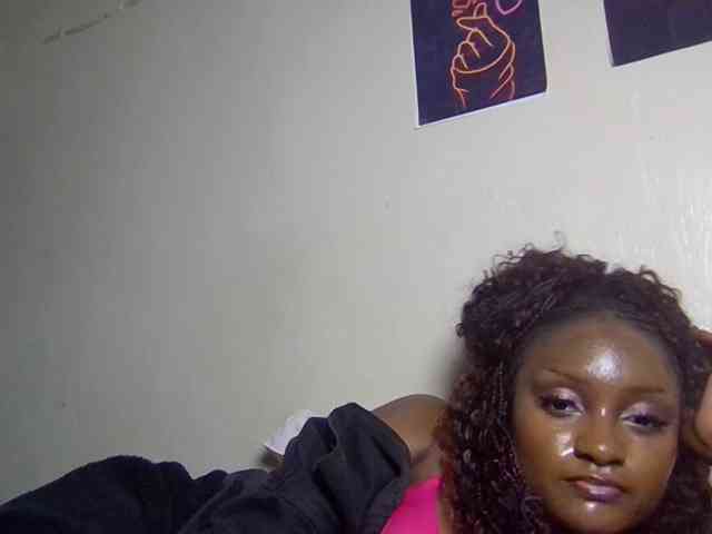 SweetKimmie webcam